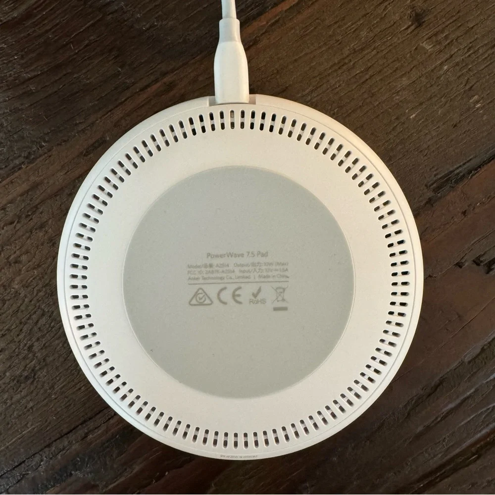 Anker PowerWave 7.5 Pad Wireless Charger